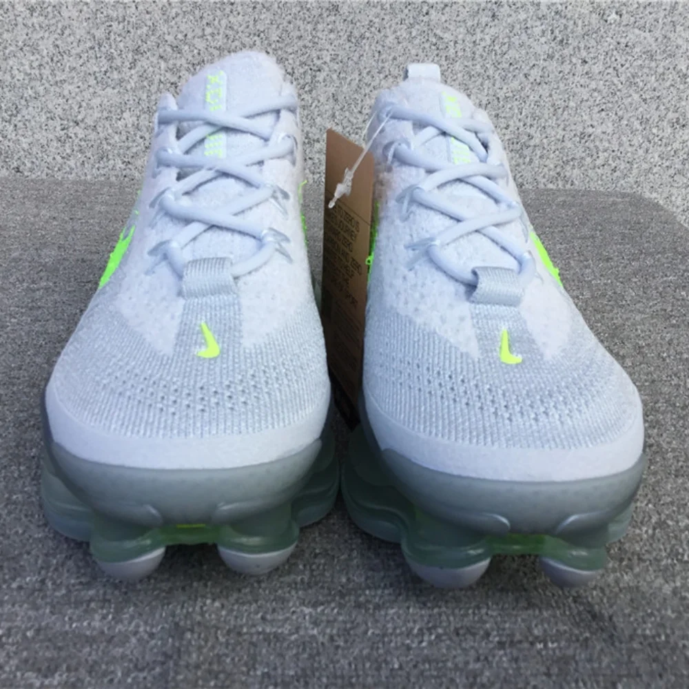 Women's Nike Air Max Flyknit scorpion - Picture 5 of 13